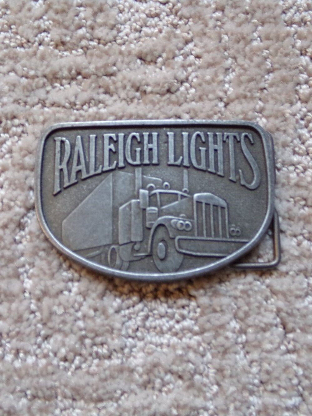 Vintage Raleigh Lights Truck Trucker Belt Buckle